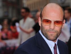 10 Artis Hollywood Ini Nyaris Tewas, Jason Statham Terjun ke Laut Gegara Rem Mobil Blong