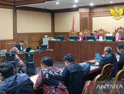 Saksi mahkota: Ada arahan SYL serahkan Rp800 juta untuk Firli Bahuri