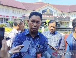 Pj Bupati Bogor kini incar vila liar setelah tertibkan PKL Puncak