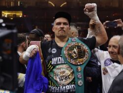 Inilah 3 Penyebab Oleksandr Usyk Lepas Sabuk Juara IBF