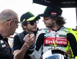 Marco Bezzecchi Resmi Jadi Pembalap Aprilia Racing, Tinggalkan VR46 Racing Team