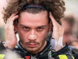 Tinggalkan Tim Valentino Rossi, Marco Bezzecchi Gabung Aprilia Racing?