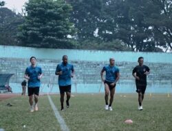 Bek Korea Selatan Antusias Gabung Latihan Perdana Persib