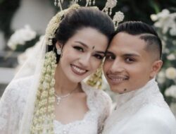 Intip Pernikahan Intimate Susan Sameh dan Khalid Atamimi, Usung Adat Sunda