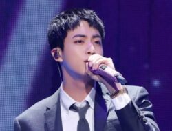 Jin BTS Jadi Pembawa Obor Olimpiade Paris 2024, ARMY: Daebak!