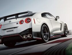 Nissan GT-R generasi berikutnya dijuluki “Godzilla”