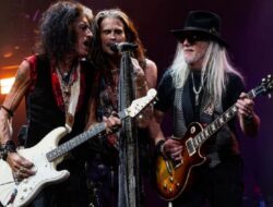 Aerosmith Pensiun! Steven Tyler Alami Cedera Pita Suara Permanen