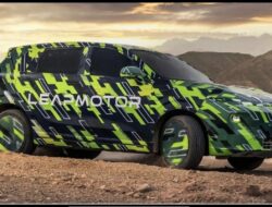 Leapmotor menggoda B10 jadi crossover global akan debut di Paris