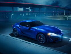 Toyota GR Supra berikutnya akan menjadi hybrid empat silinder